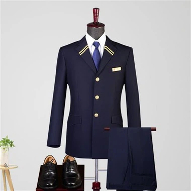 Camisa y uniforme de piloto de línea aérea