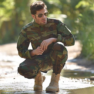 Traje de combate de soldado de la selva